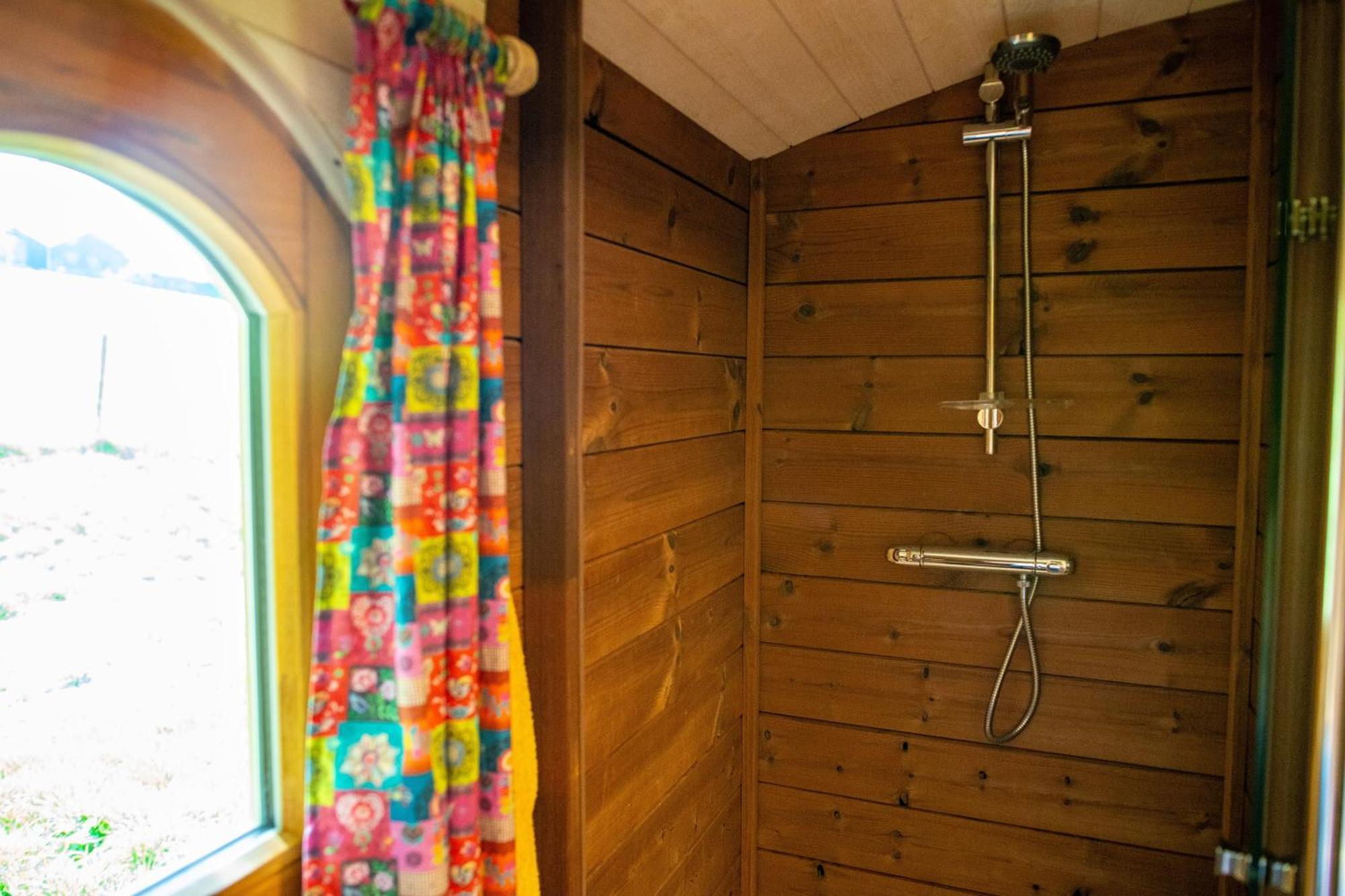 La Tiny House De La Bergerie Villa Lierneux Bagian luar foto