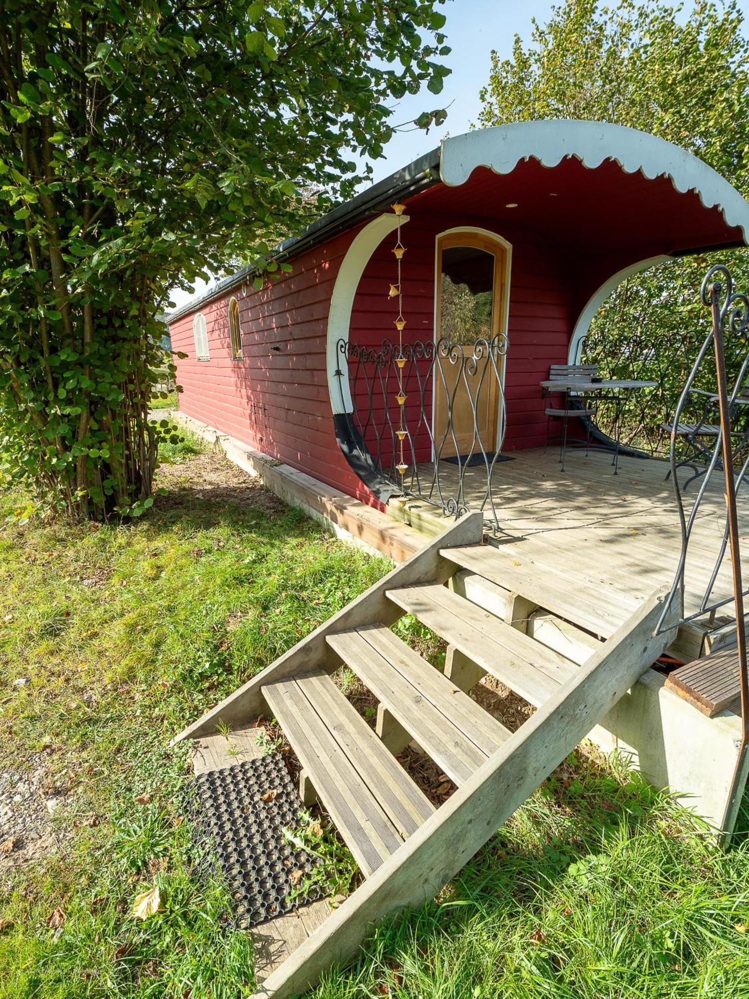 La Tiny House De La Bergerie Villa Lierneux Bagian luar foto