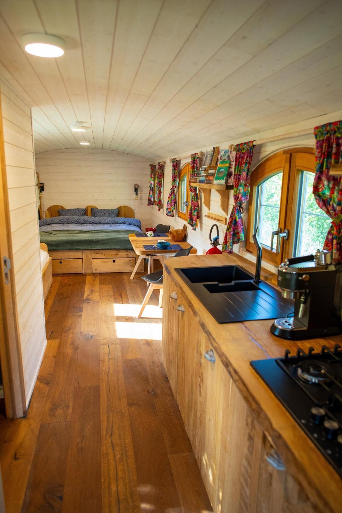 La Tiny House De La Bergerie Villa Lierneux Bagian luar foto